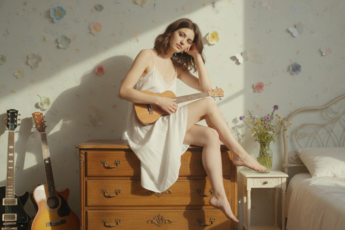 Промпт для фото в стиле 🎸 Нежное утро музыканта