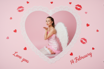 Промпт для фото в стиле 💝 Игривый ангел любви в кружевной открытке