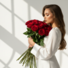 Промпт для фото в стиле 🌹 Романтичная минималистика: девушка с букетом алых роз