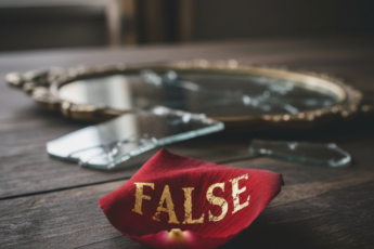 Промпт для фото в стиле 🤔 Когда нейросеть не понимает, чего от неё хотят