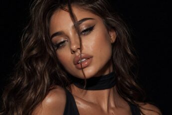 Фотосессия в нейросети по фото: студийный fashion-портрет для аватара и личного бренда